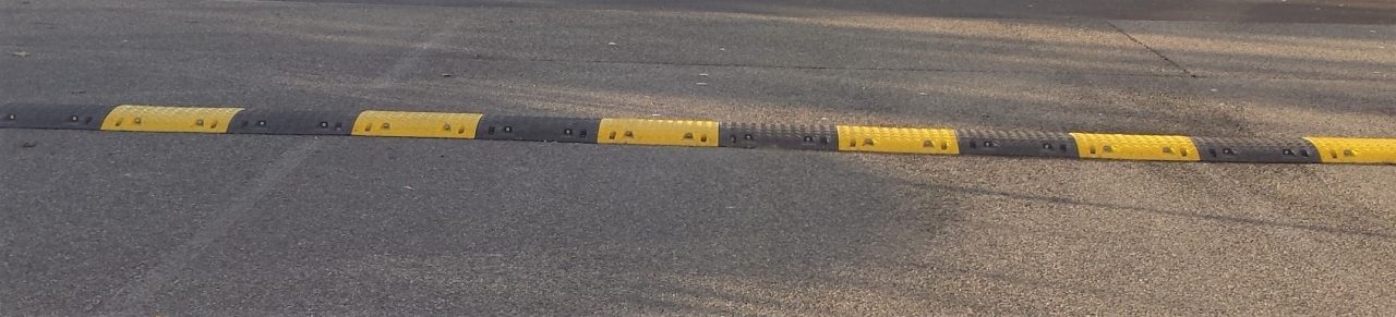 ralentisseur pour équipement de voierie - fourniture et pose par Signalisation Routière Responsable Agenaise - S2RA 47